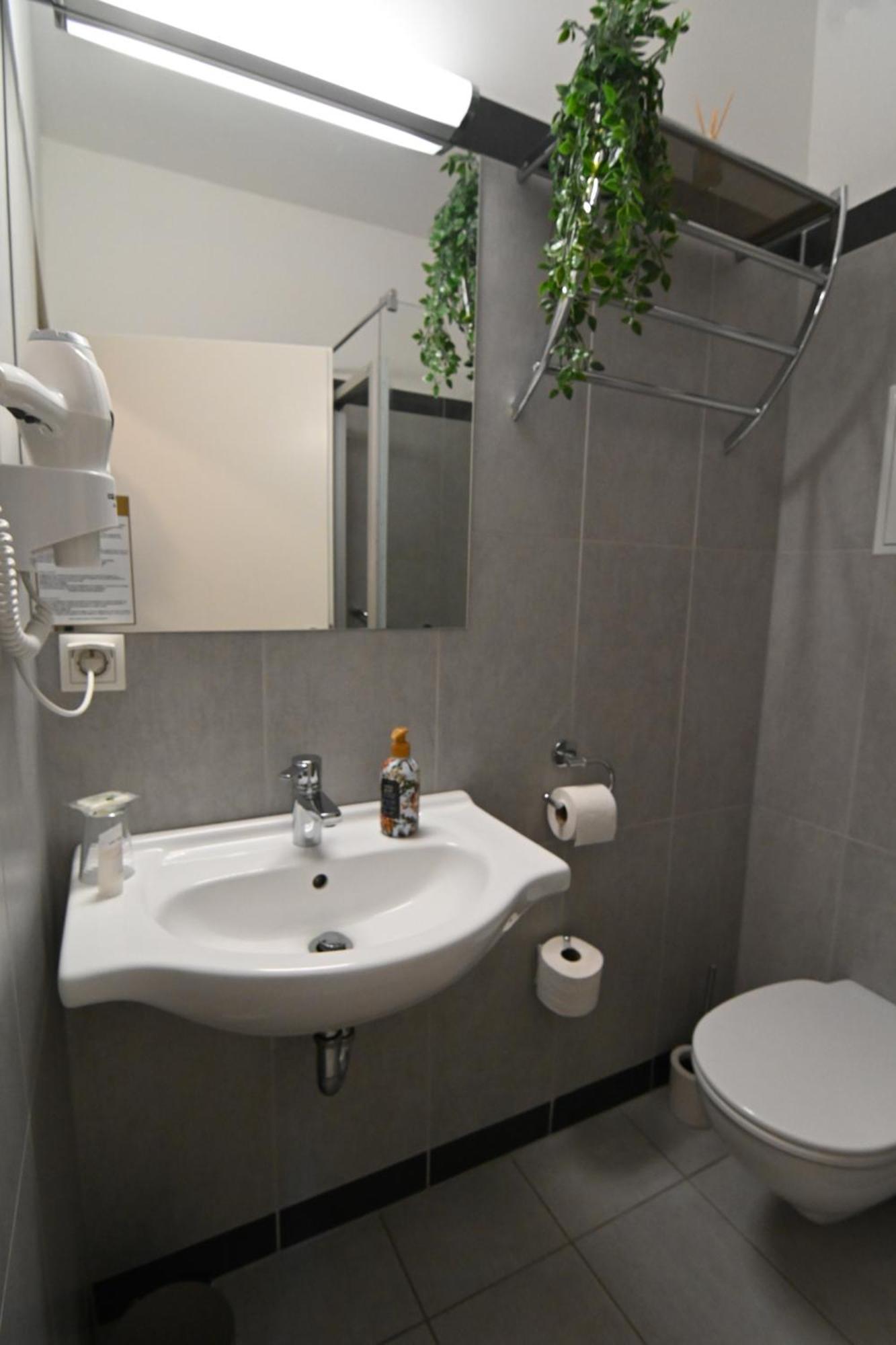 Aparthotel Neudoerfl Neudorfl Экстерьер фото