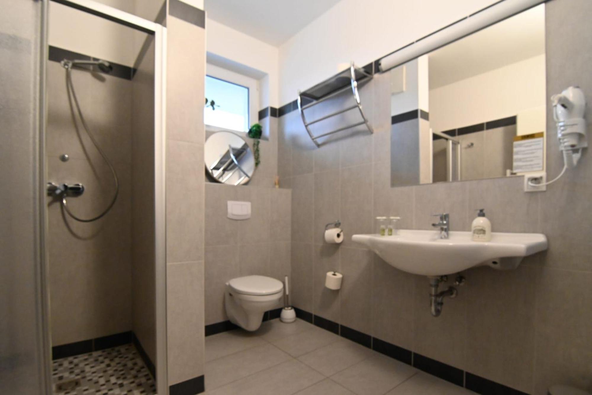 Aparthotel Neudoerfl Neudorfl Экстерьер фото